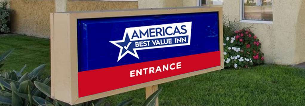 Amerivu Inn & Suites - Helen - Downtown Екстериор снимка